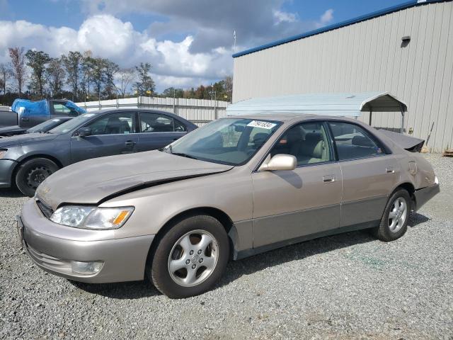 LEXUS ES 300 1997 with VIN JT8BF22G9V0067280 - Photo from auction