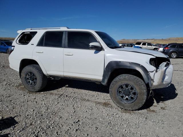 Zdjęcie 4 z aukcji – 2016 TOYOTA 4RUNNER SR z VIN JTEBU5JR2G5405728