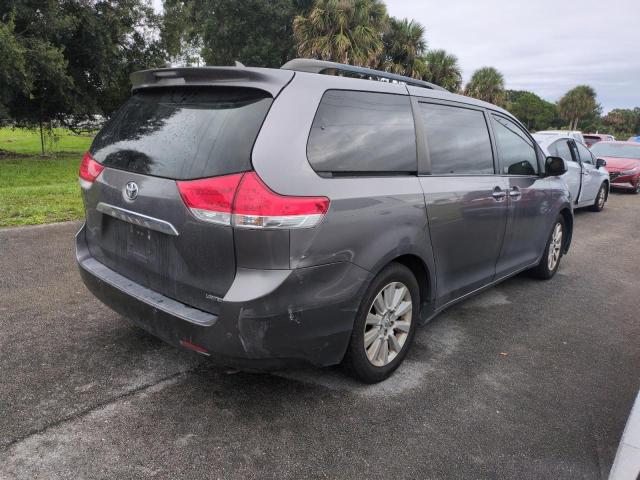 Photo 3 from auction – 2011 TOYOTA SIENNA XLE with VIN 5TDYK3DC6BS121893