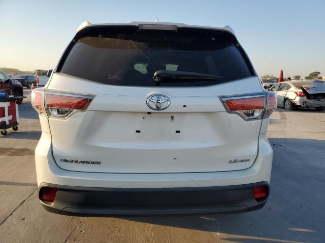 Photo 6 from auction – 2015 TOYOTA HIGHLANDER with VIN 5TDBKRFHXFS192165