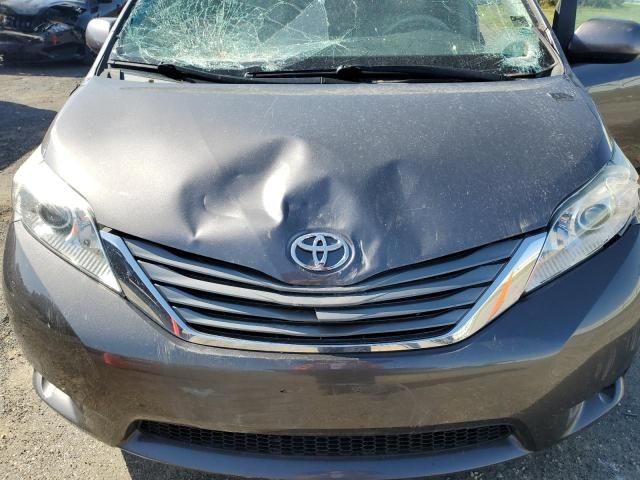Photo 12 from auction – 2013 TOYOTA SIENNA XLE with VIN 5TDYK3DC7DS301130