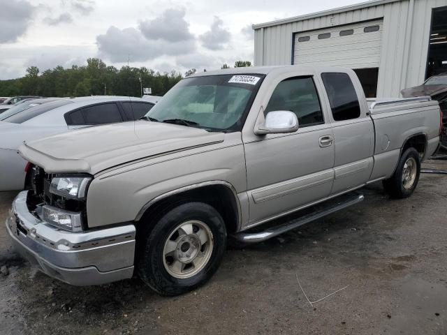 CHEVROLET SILVERADO 2004 with VIN 2GCEC19T441120569 - Photo from auction