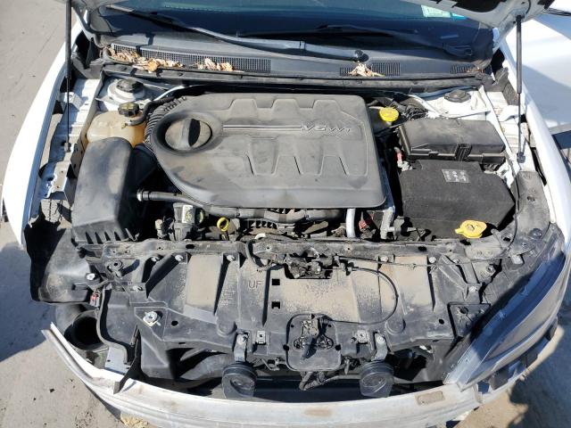 Photo 11 from auction – 2015 CHRYSLER 200 C with VIN 1C3CCCEG3FN512542