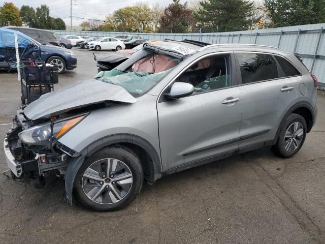 KIA NIRO LX 2022 with VIN KNDCB3LC1N5512889 - Photo from auction