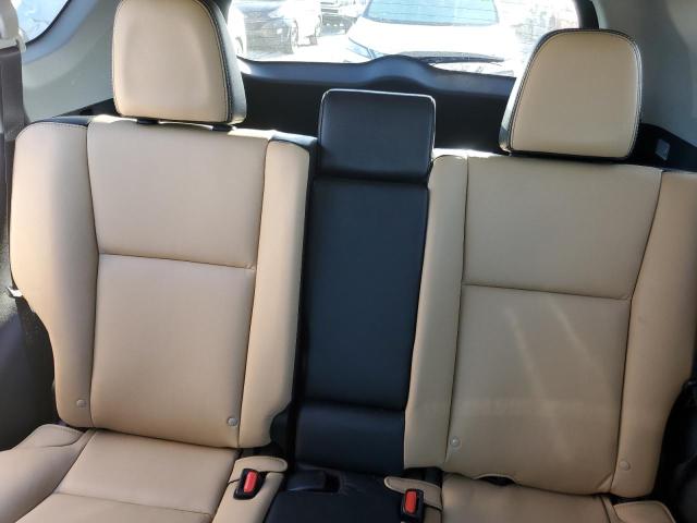 Photo 10 from auction – 2016 TOYOTA RAV4 LIMIT with VIN 2T3YFREV6GW282239