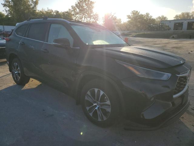 Photo 4 from auction – 2023 TOYOTA HIGHLANDER with VIN 5TDKDRBH6PS035668