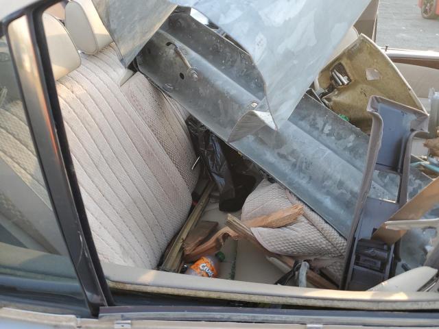Photo 10 from auction – 1997 MERCEDES-BENZ E 320 with VIN WDBJF55F8VA415967