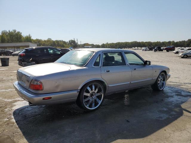 Photo 3 from auction – 2000 JAGUAR XJ8 with VIN SAJDA14C9YLF17465