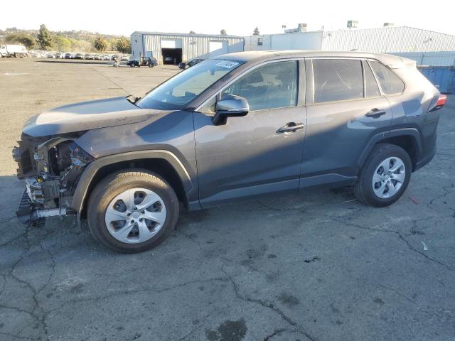 TOYOTA RAV4 LE 2022 with VIN JTMK1RFV3ND093996 - Photo from auction