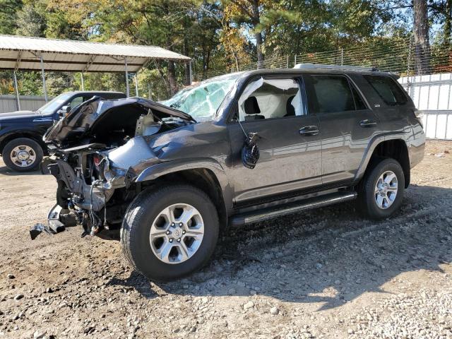 TOYOTA 4RUNNER SR 2016 with VIN JTEZU5JR1G5112014 - Photo from auction
