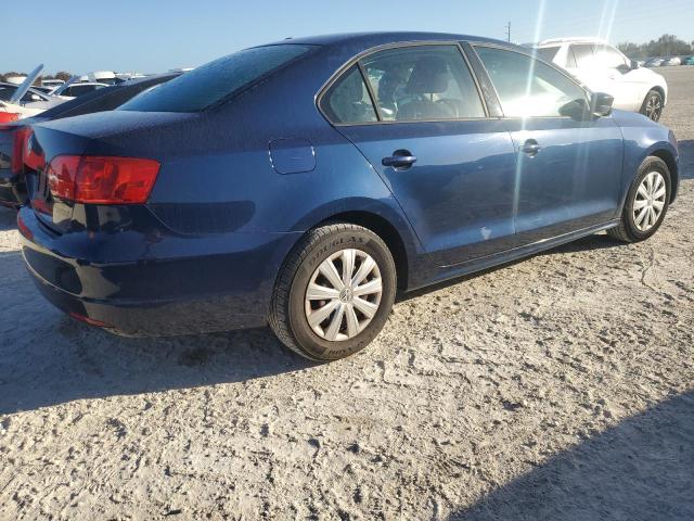 Photo 3 from auction – 2013 VOLKSWAGEN JETTA BASE with VIN 3VW1K7AJ6DM400353
