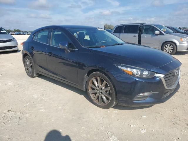 Photo 4 from auction – 2018 MAZDA 3 TOURING with VIN 3MZBN1L33JM252424