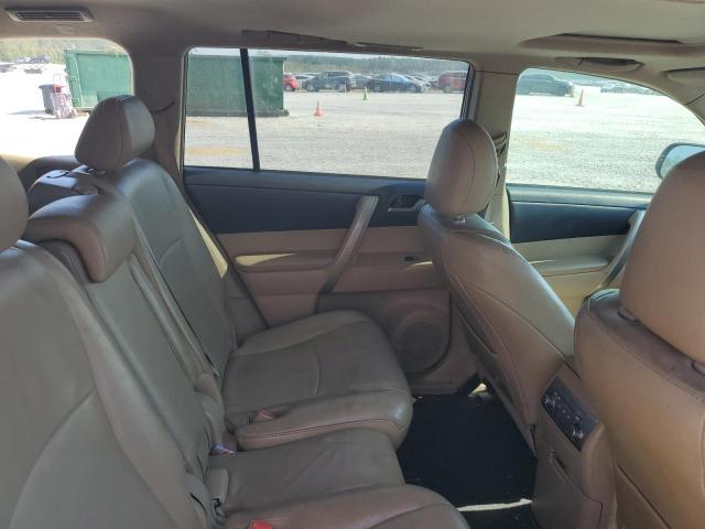 Photo 10 from auction – 2013 TOYOTA HIGHLANDER with VIN 5TDBK3EH0DS257715