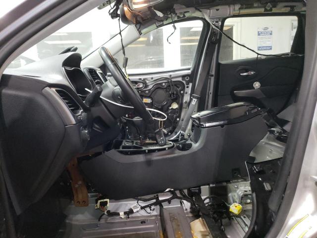 Photo 7 from auction – 2019 JEEP CHEROKEE L with VIN 1C4PJLDB5KD392252