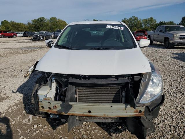 Photo 5 from auction – 2016 NISSAN VERSA S with VIN 3N1CN7AP1GL820333