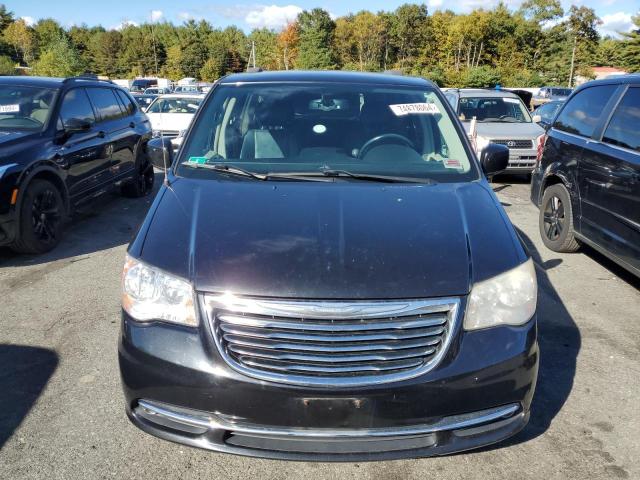 Photo 5 from auction – 2014 CHRYSLER TOWN & COU with VIN 2C4RC1BG2ER438479