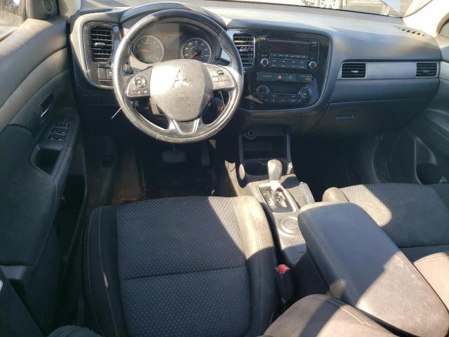 Foto 8 de la subasta – 2016 MITSUBISHI OUTLANDER con VIN JA4AD2A38GZ019957