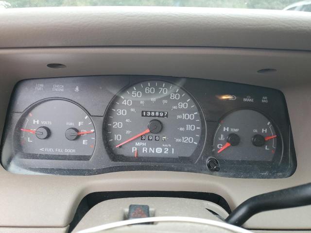 Photo 9 from auction – 2004 MERCURY GRAND MARQ with VIN 2MEFM75W74X689514