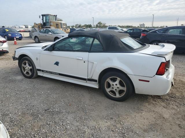 Photo 2 from auction – 2002 FORD MUSTANG with VIN 1FAFP44472F220199