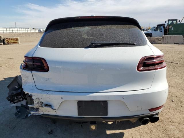 Photo 6 from auction – 2017 PORSCHE MACAN GTS with VIN WP1AG2A52HLB51954