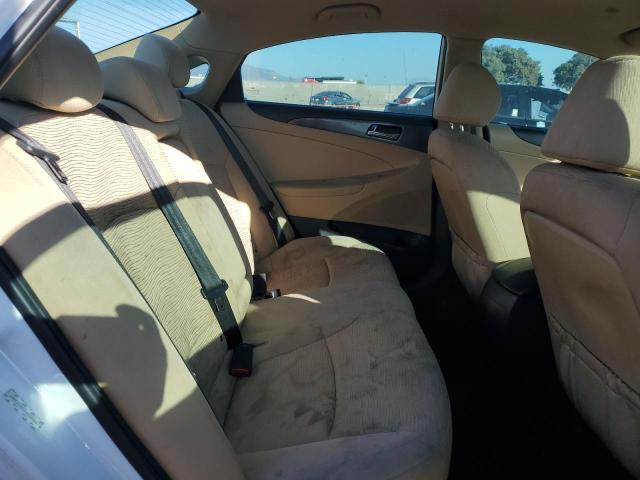 Photo 10 from auction – 2014 HYUNDAI SONATA HYB with VIN KMHEC4A41EA108355