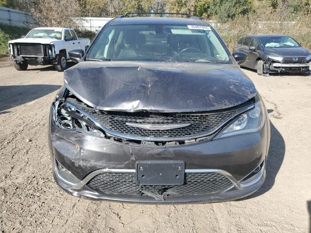 Photo 5 from auction – 2017 CHRYSLER PACIFICA T with VIN 2C4RC1BG3HR822971