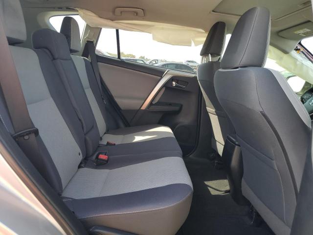 Photo 10 from auction – 2015 TOYOTA RAV4 XLE with VIN JTMWFREV4FJ043633