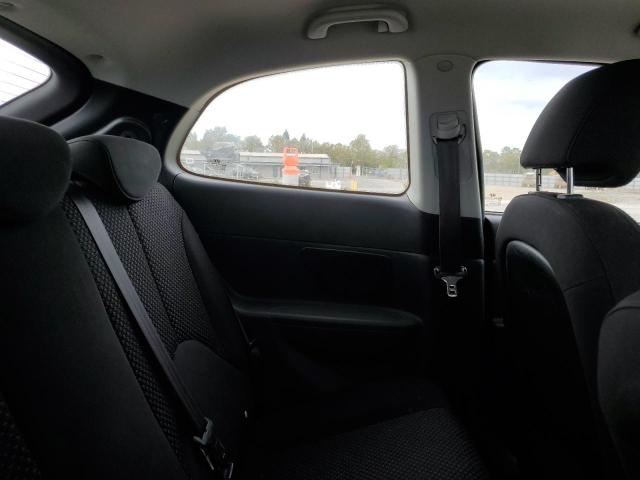 Photo 10 from auction – 2011 HYUNDAI ACCENT GL with VIN KMHCM3AC2BU189186