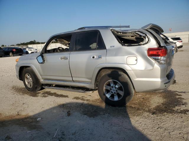 Photo 2 from auction – 2013 TOYOTA 4RUNNER SR with VIN JTEZU5JR2D5049159