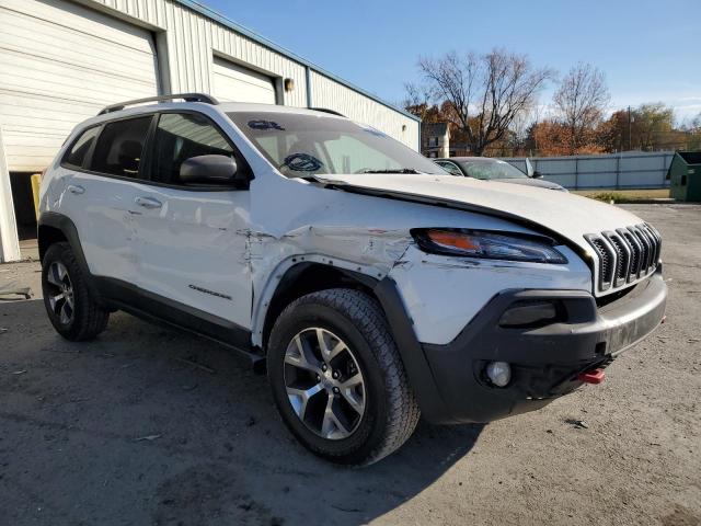 Photo 4 from auction – 2016 JEEP CHEROKEE T with VIN 1C4PJMBS5GW252576