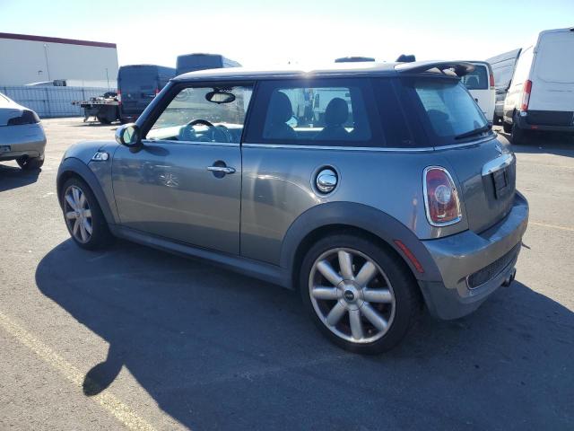 Photo 2 from auction – 2007 MINI COOPER S with VIN WMWMF73557TV30356