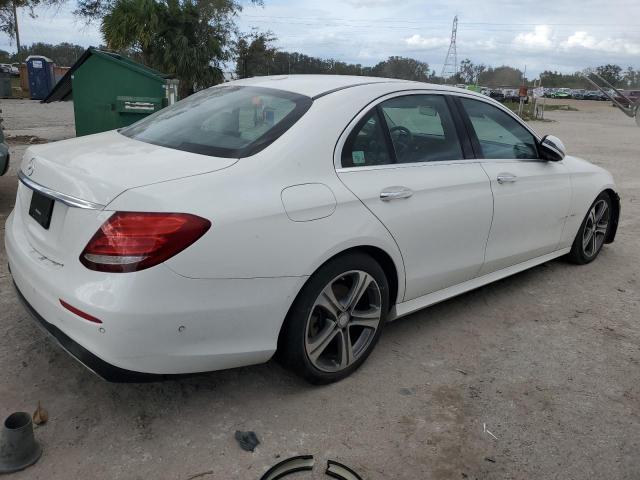 Photo 3 from auction – 2017 MERCEDES-BENZ E 300 with VIN WDDZF4JB8HA077773
