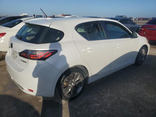 Photo 3 from auction – 2013 LEXUS CT 200 with VIN JTHKD5BH5D2144343