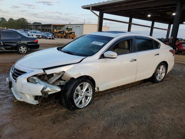 NISSAN ALTIMA 2.5 2014 with VIN 1N4AL3AP2EC283392 - Photo from auction