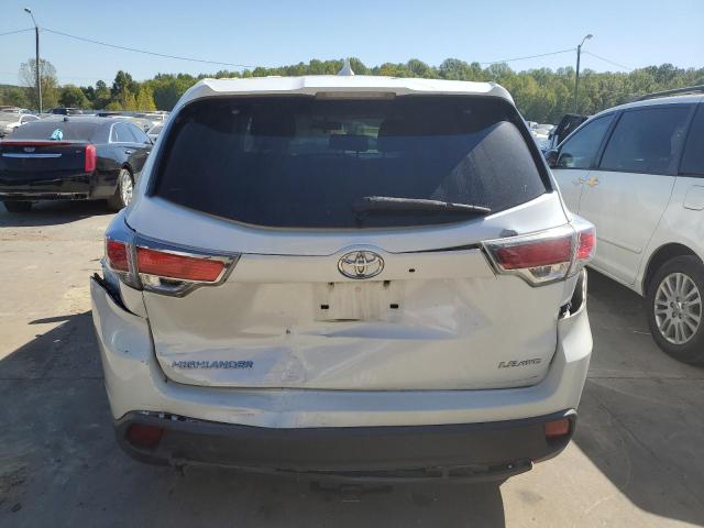 Photo 6 from auction – 2015 TOYOTA HIGHLANDER with VIN 5TDBKRFH7FS183343