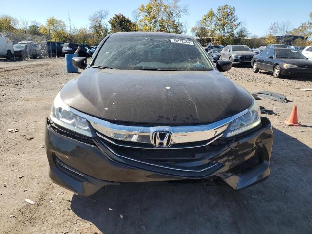 Photo 5 from auction – 2016 HONDA ACCORD SPO with VIN 1HGCR2F50GA194875