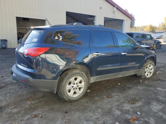 Photo 3 from auction – 2011 CHEVROLET TRAVERSE L with VIN 1GNKVEED0BJ227230