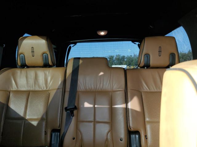 Photo 10 from auction – 2011 LINCOLN NAVIGATOR with VIN 5LMJJ2H52BEJ01696