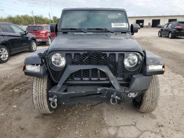 Photo 5 from auction – 2020 JEEP GLADIATOR with VIN 1C6HJTAG8LL192503