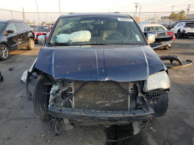 Photo 5 from auction – 2011 CHRYSLER TOWN & COU with VIN 2A4RR8DG3BR747050