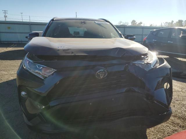 Photo 5 from auction – 2019 TOYOTA RAV4 XLE with VIN JTMRWRFV3KD033308