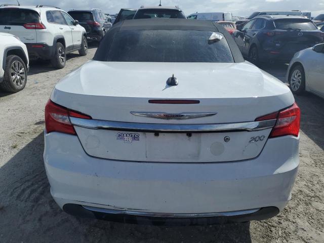 Photo 6 from auction – 2012 CHRYSLER 200 TOURIN with VIN 1C3BCBEB7CN119021
