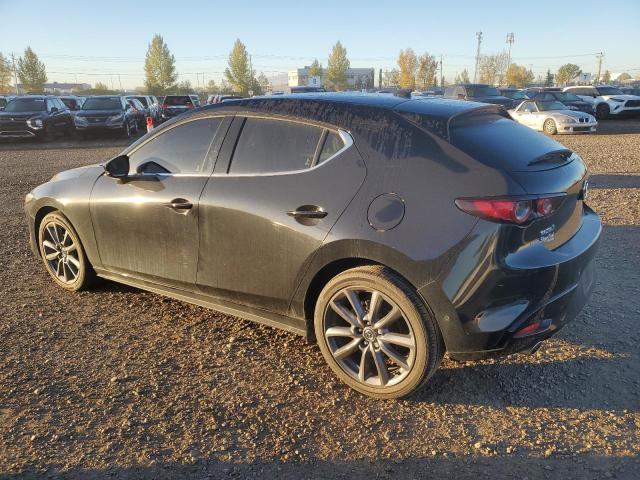 Photo 2 from auction – 2021 MAZDA 3 PREMIUM with VIN JM1BPAML8M1337112