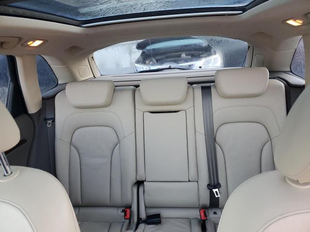 Photo 10 from auction – 2010 AUDI Q5 PRESTIG with VIN WA1VKAFP1AA092042