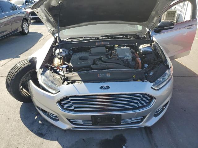 Photo 11 from auction – 2016 FORD FUSION SE with VIN 3FA6P0LU6GR342833