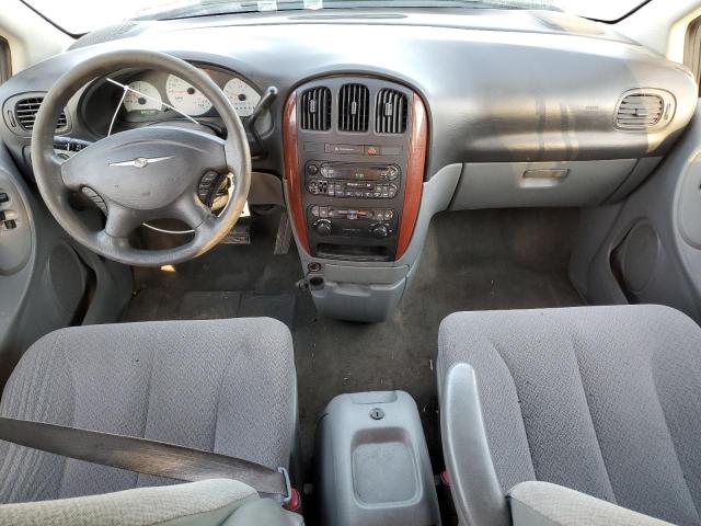 Photo 8 from auction – 2006 CHRYSLER TOWN & COU with VIN 1A4GP45R46B728064