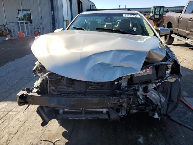 Photo 5 from auction – 2017 TOYOTA CAMRY LE with VIN 4T1BF1FK4HU785130