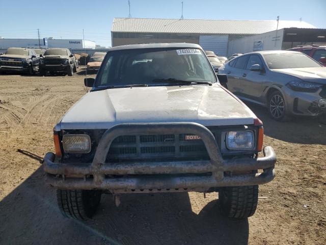 Photo 5 from auction – 1986 TOYOTA 4RUNNER RN with VIN JT4RN62D4G0084765