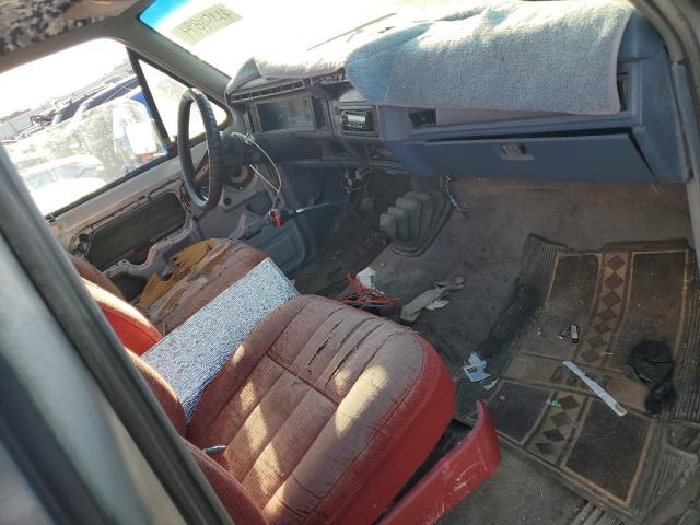 Photo 8 from auction – 1985 FORD F250 with VIN 2FTHF25L9FCA81369
