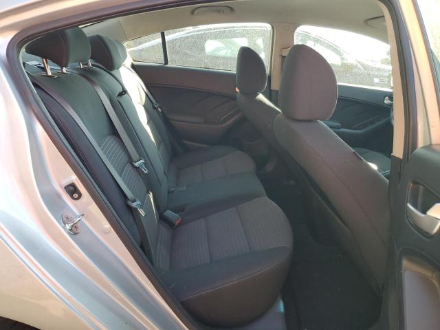 Photo 10 from auction – 2018 KIA FORTE LX with VIN 3KPFL4A79JE175716